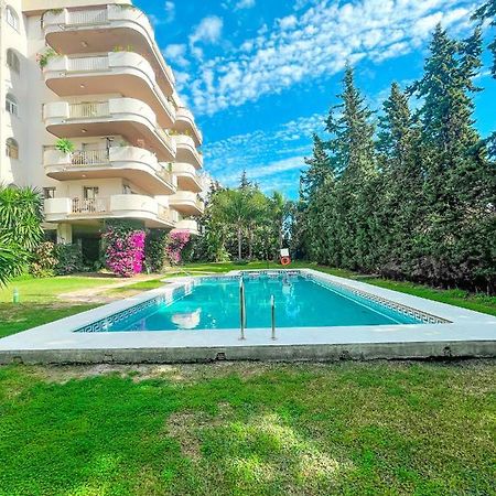 Great Puerto Banus Apartment Marbella Luaran gambar