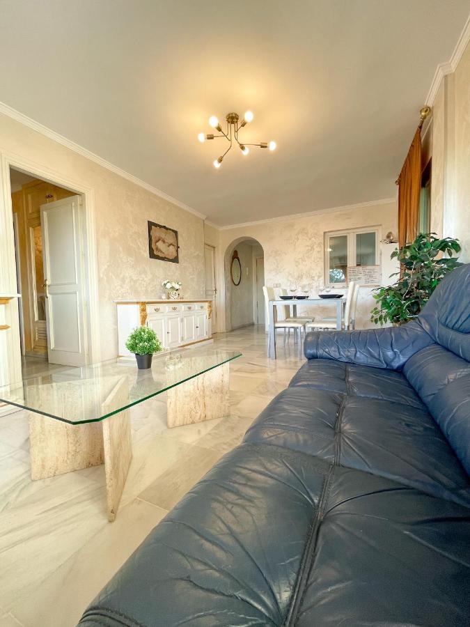 Great Puerto Banus Apartment Marbella Luaran gambar